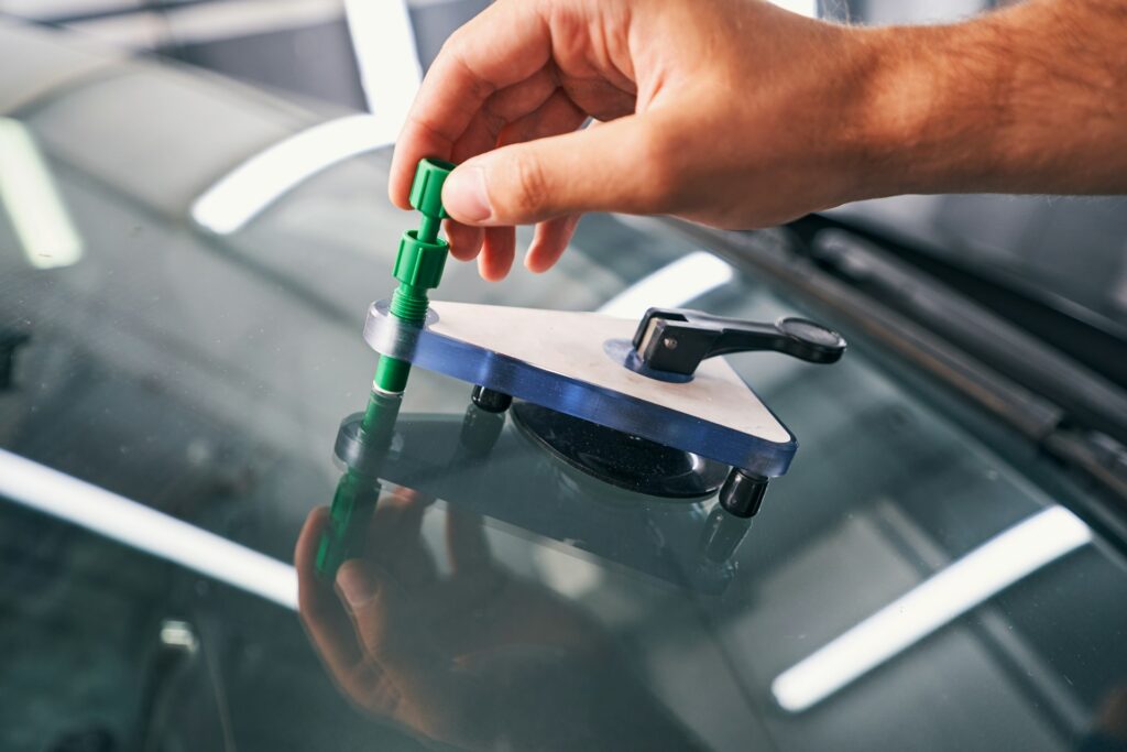 auto glass repair